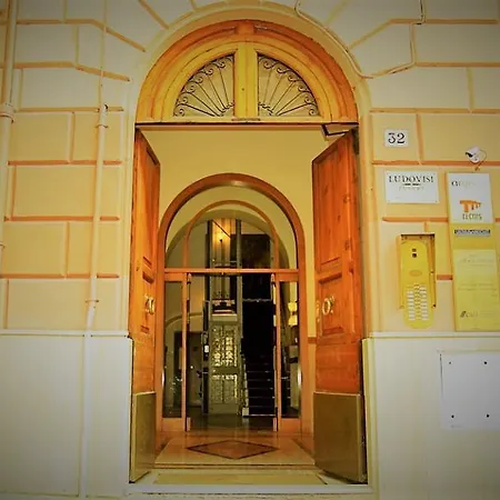 Pensionat Luxury Ludovisi 4*