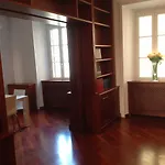 Luxury Ludovisi בית הארחה רומא